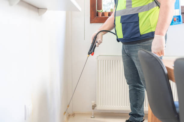 Best Best Pest Control Companies  in Lakeshire, MO
